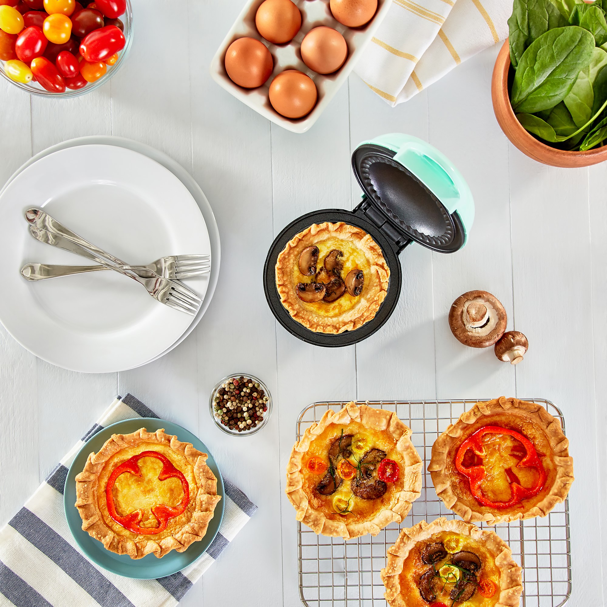 Dash Mini Pie Maker