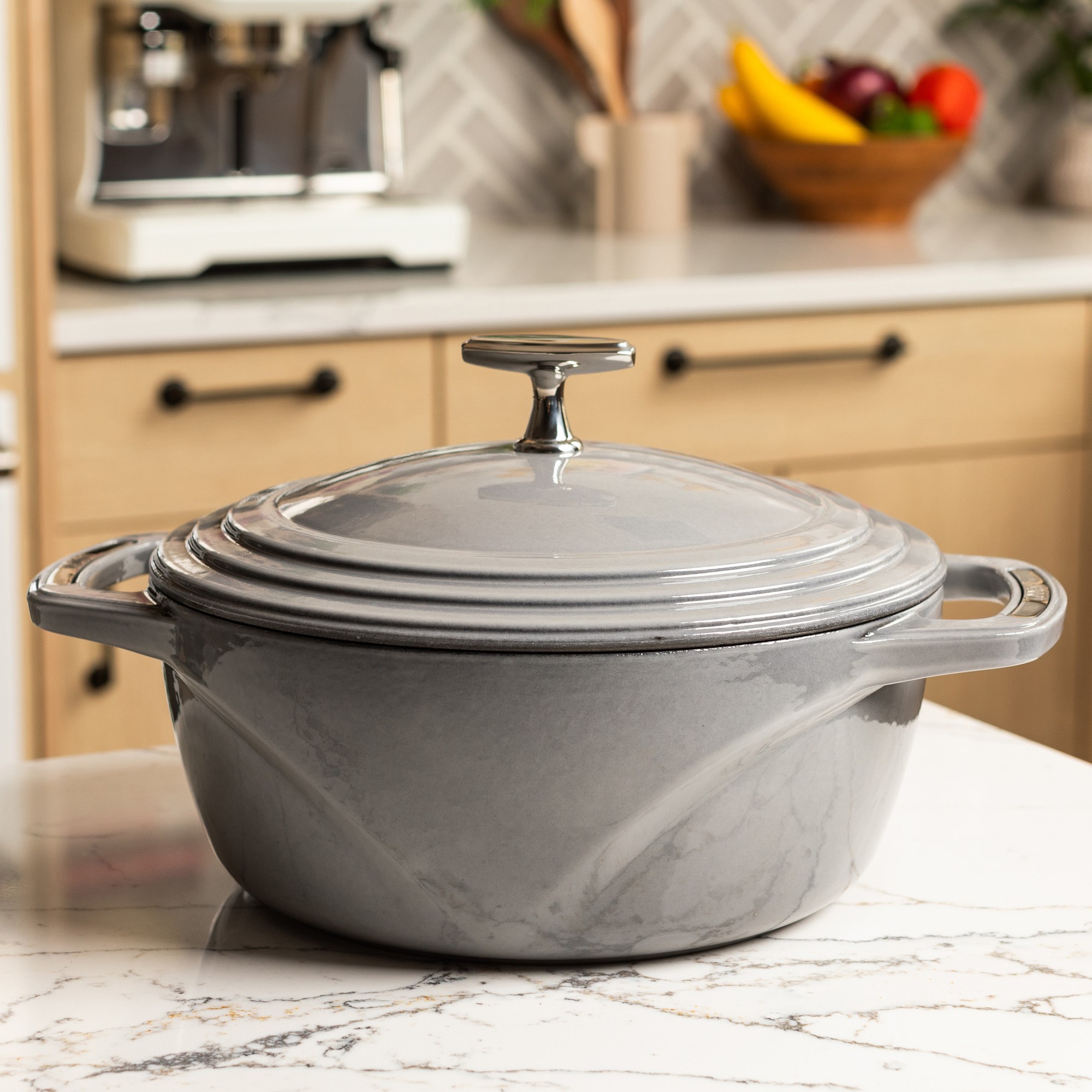 Lodge USA Enameled Cast Iron Dutch Oven