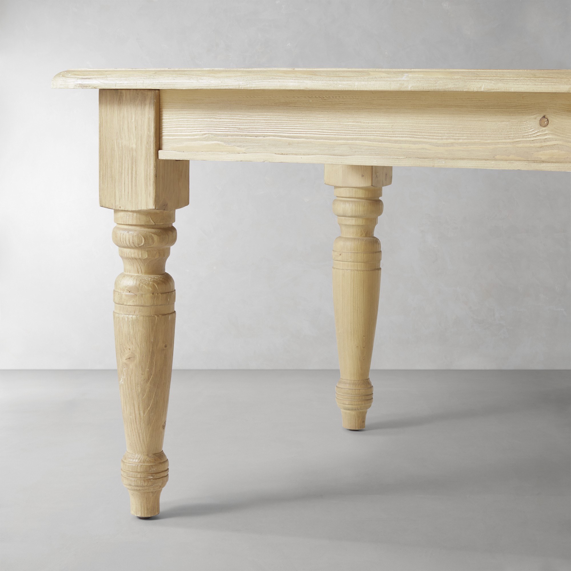 Harvest Extendable Rectangular Dining Table (72-116)