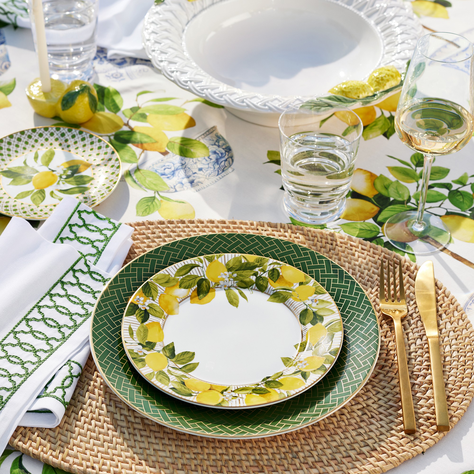 Embroidered Lattice Napkins, Set of 4