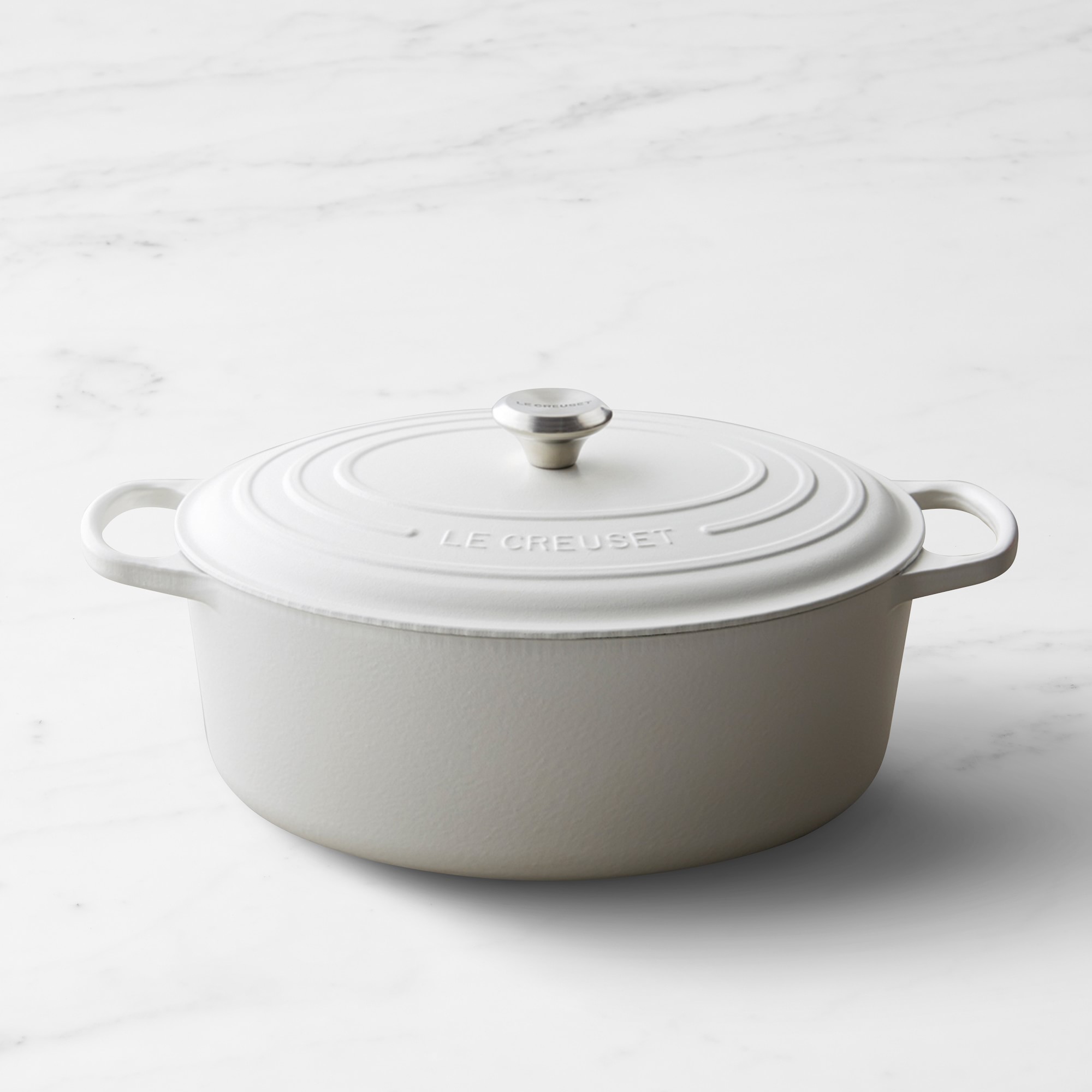 Le Creuset Signature Enameled Cast Iron Oval Dutch Oven