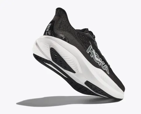 Hoka One One Women's Mach 6 Black / White