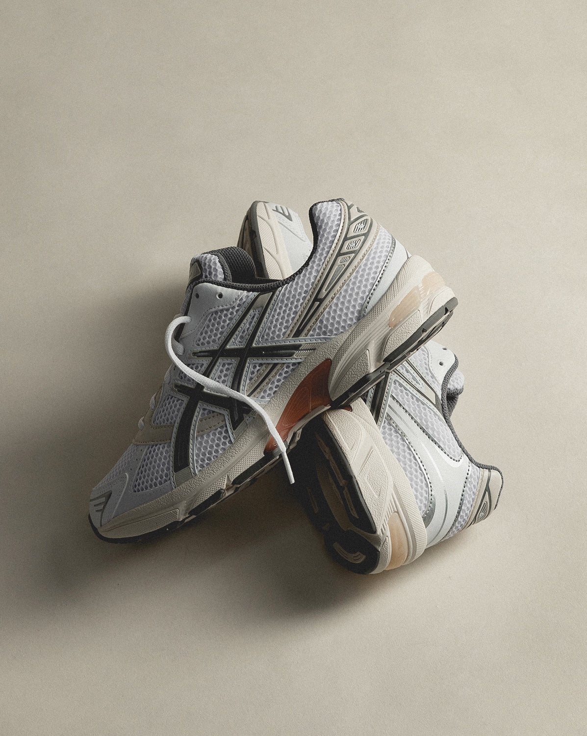 Asics GEL-1130 White / Clay Grey