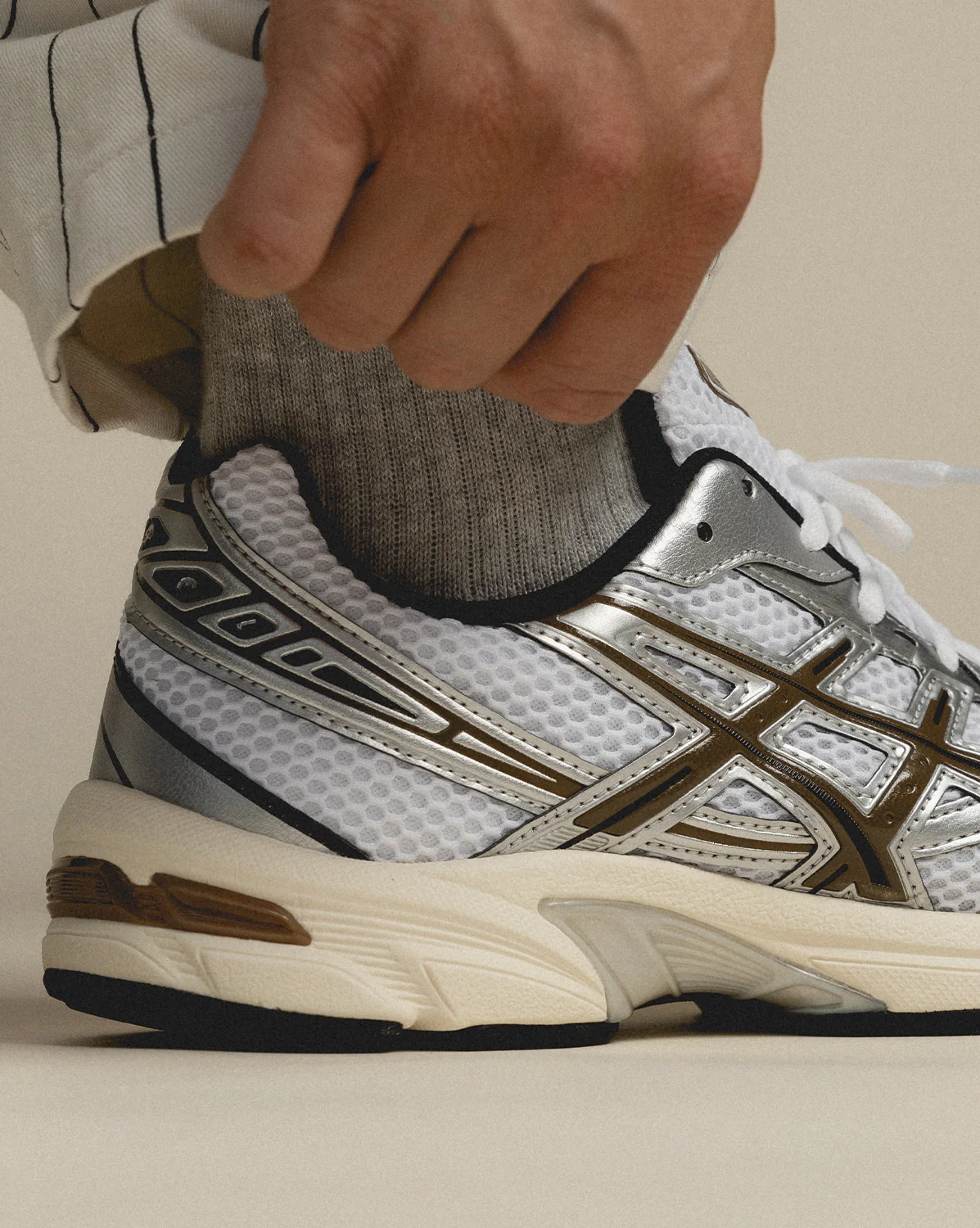 Asics GEL-1130 White / Clay Canyon