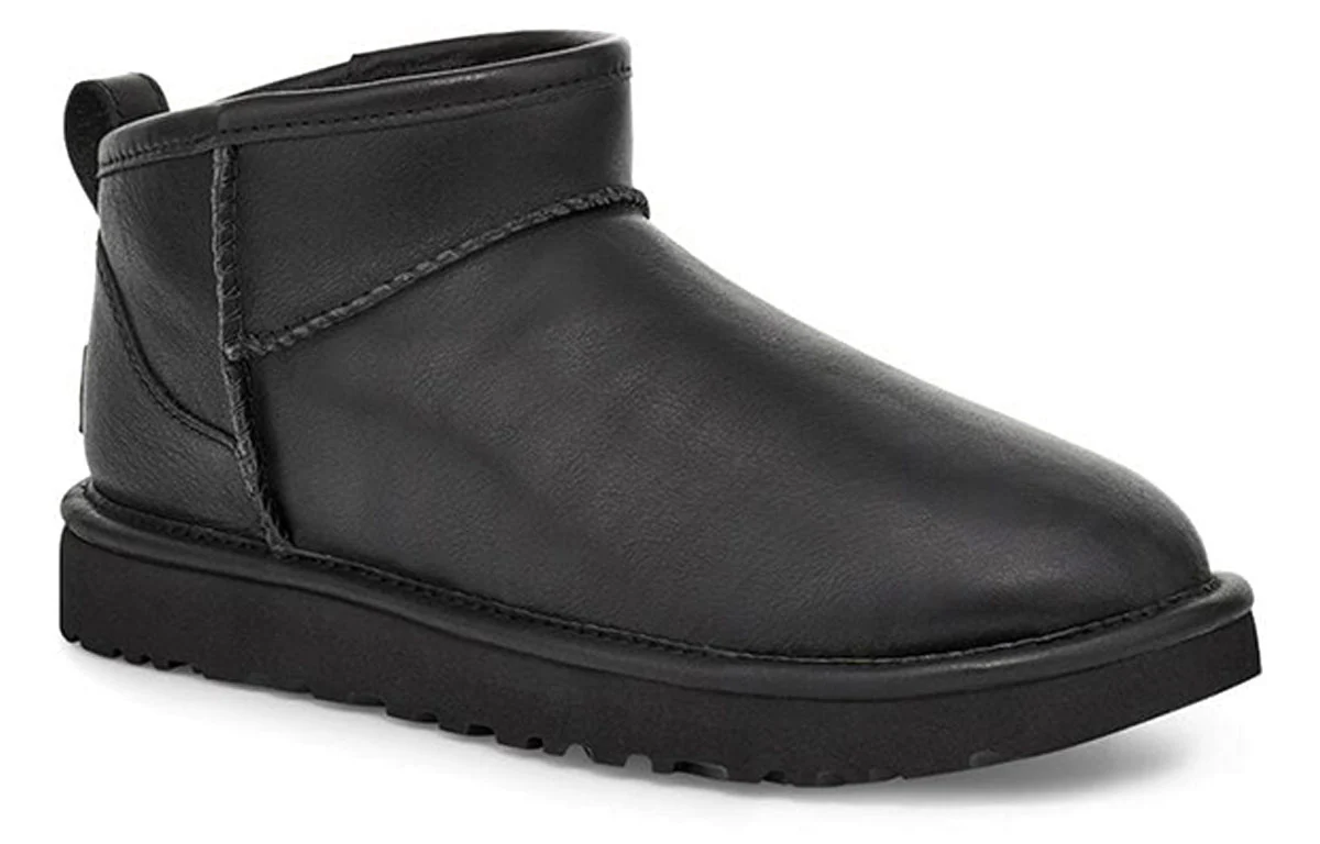 (WMNS) UGG Classic Ultra Mini Leather 'Black' 1117534-BLK