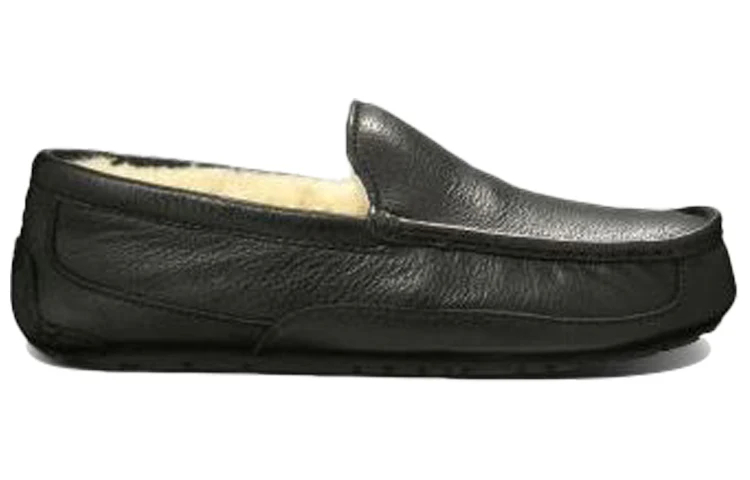 UGG Ascot 'Black' 5379B-BLK