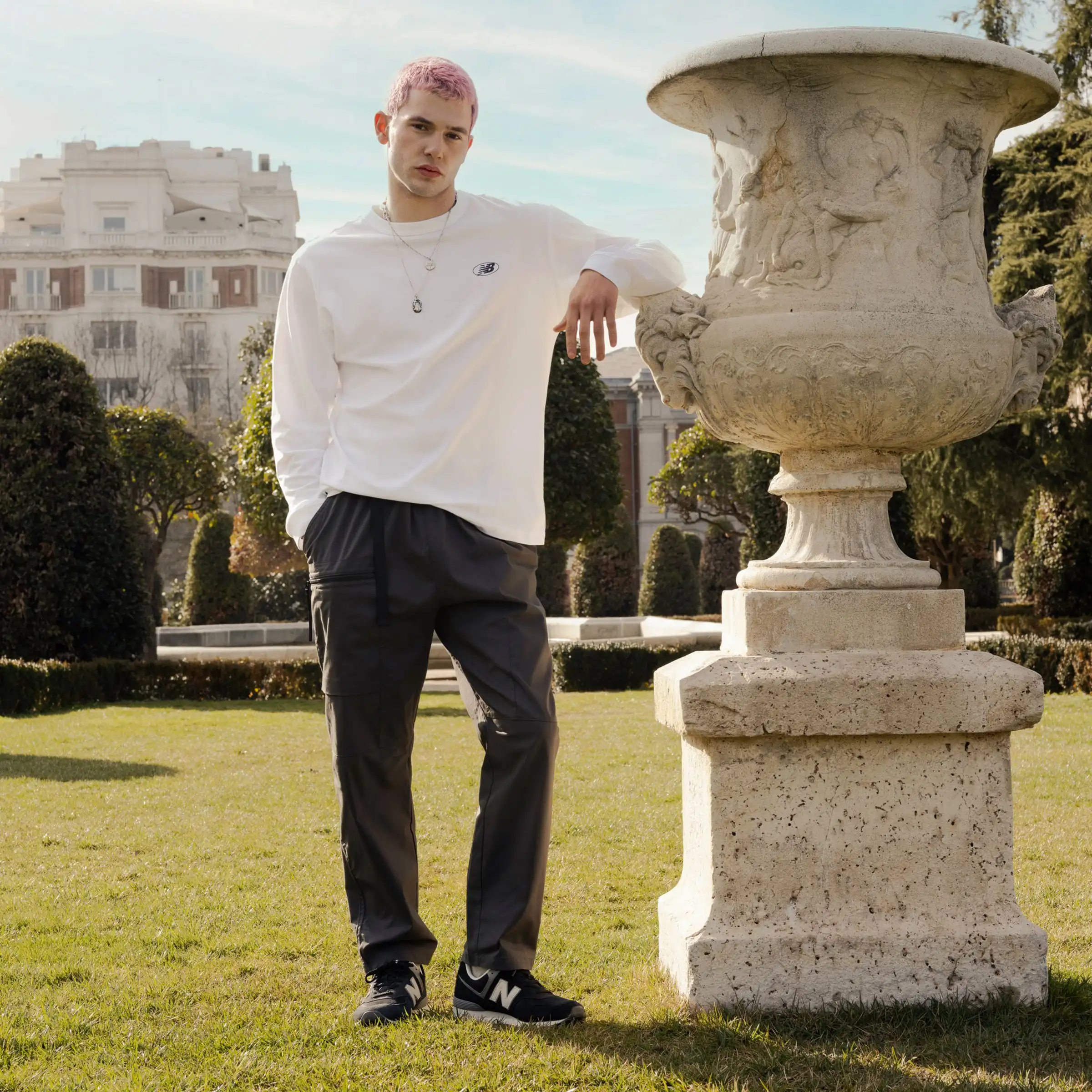 574 - Black with Grey