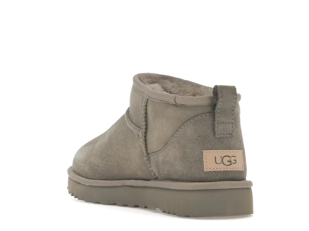 (WMNS) UGG Classic Ultra Mini Boot 'Smoke Plume' 1116109-SKP