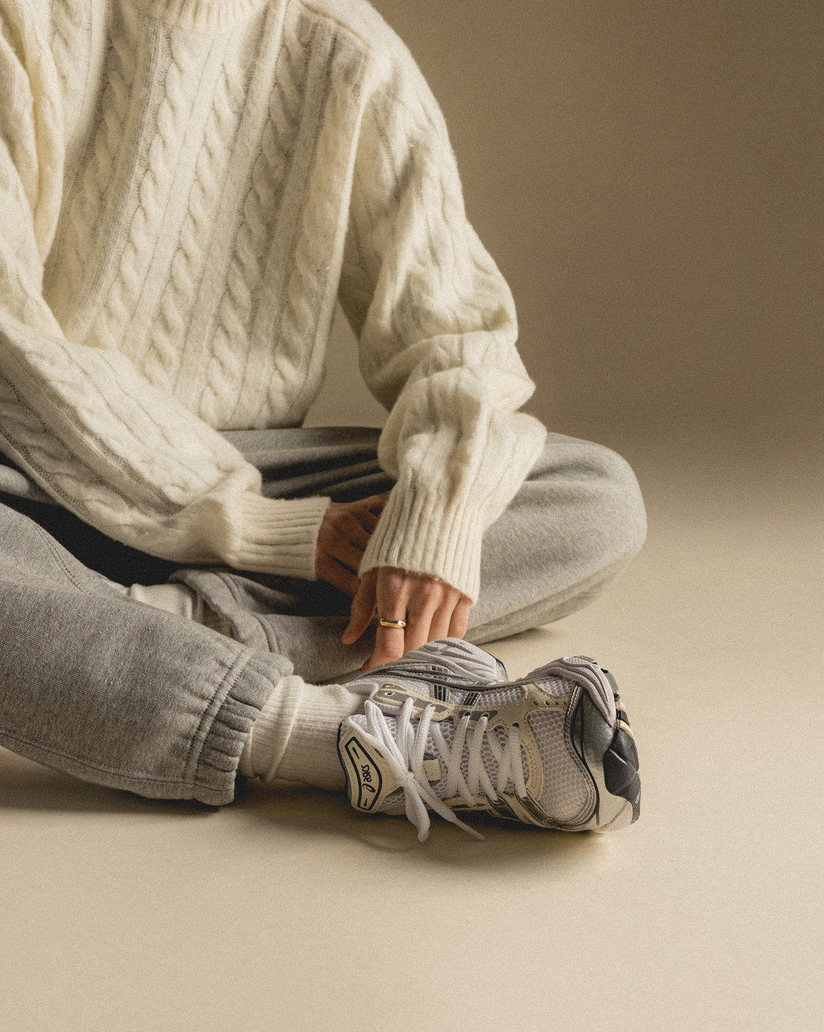 Asics GEL-Kayano 14 White / Midnight