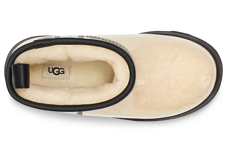 UGG Classic Clear Mini II Large LOGO Fleece Lined Big Boys Beige 1112386K-NBLC