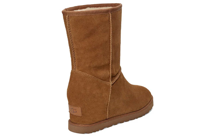 (WMNS) UGG Classic Femme Short Snow Boots 1104611-CHE