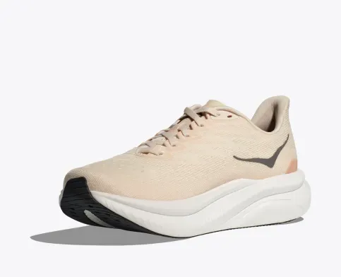 Hoka One One Women's Mach 6 Eggnog / Vanilla