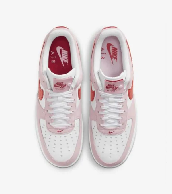 NIKE Air Force 1 07 Valentines Day C Tulip Pink