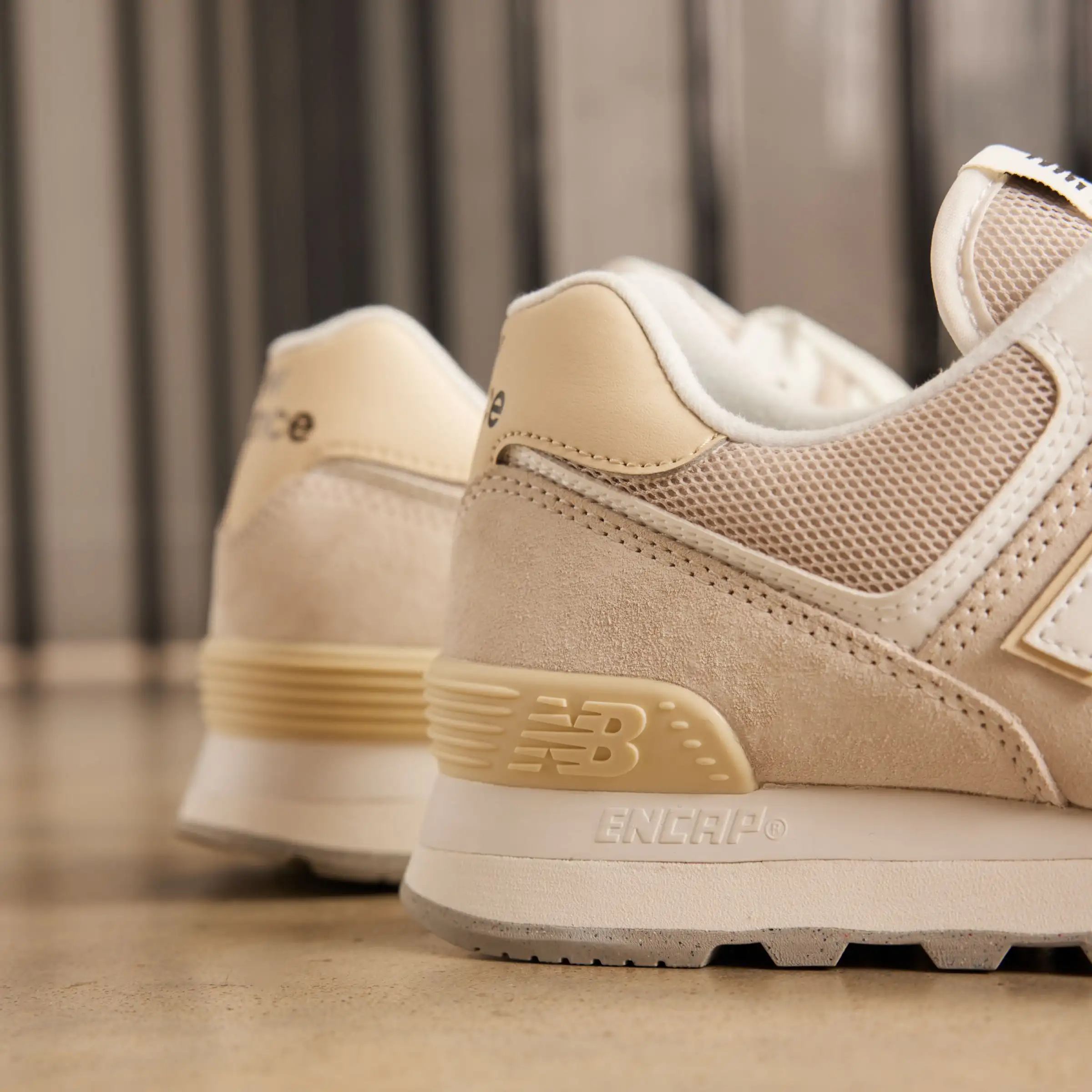 574 - White with Grey