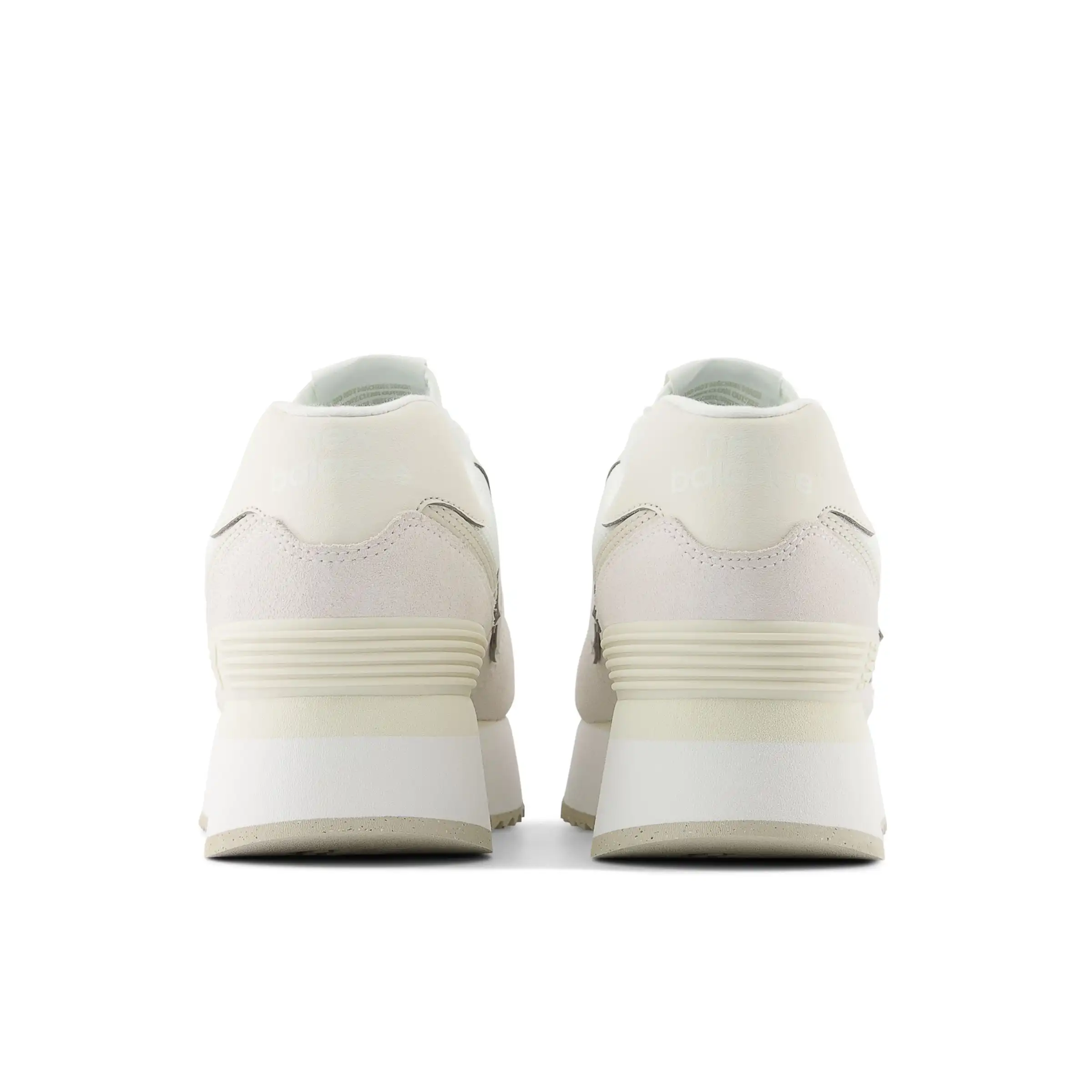 574+ - Sea Salt with Turtledove and White