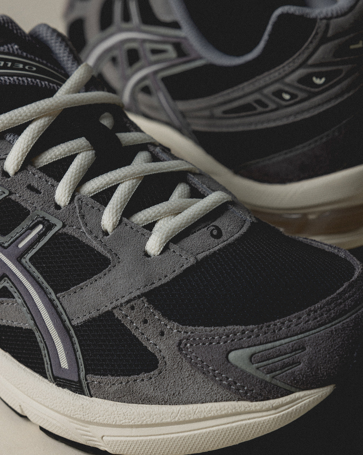 Asics GEL-1130 Black / Carbon