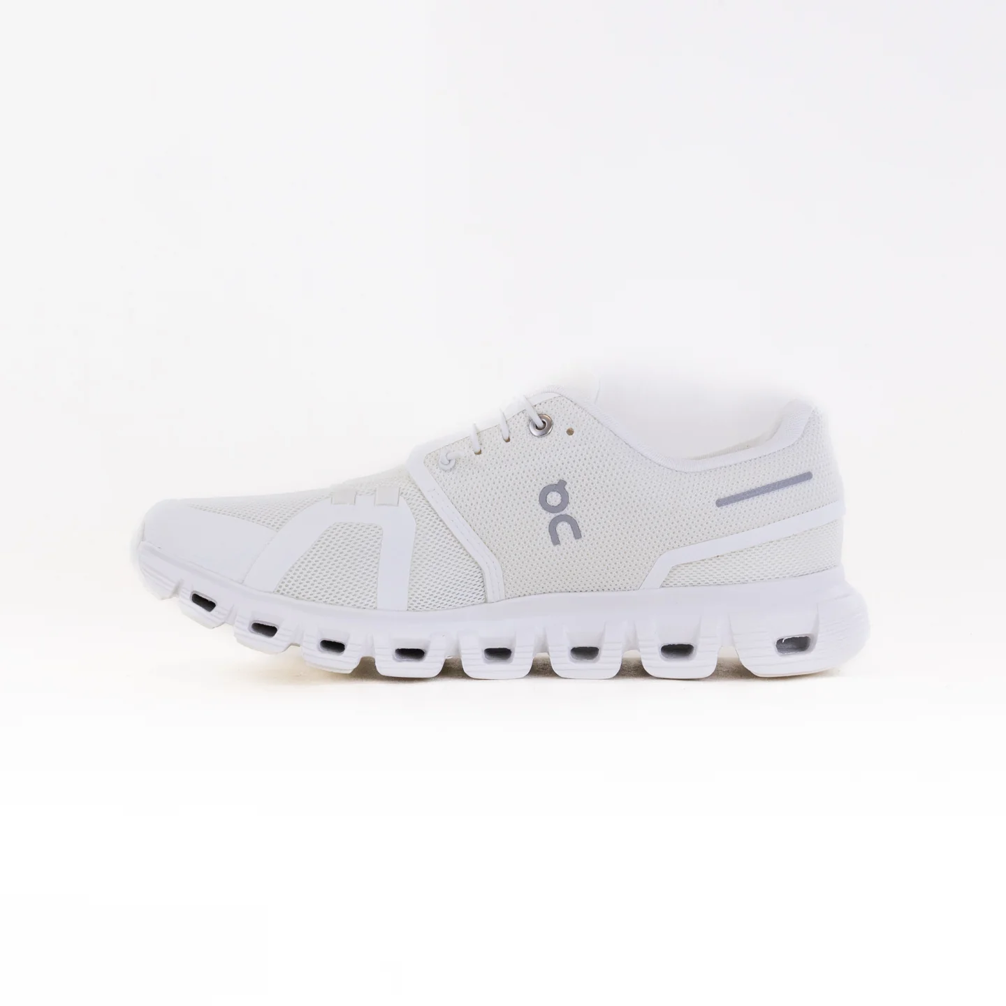On Cloud 6 (Women's) - White/White