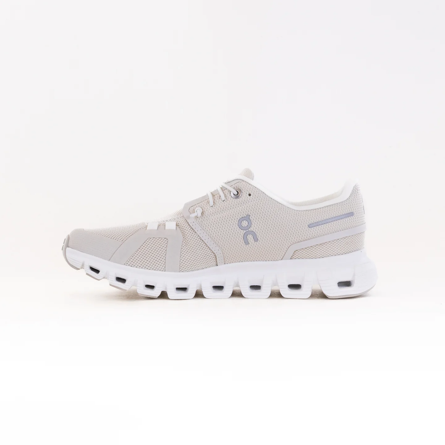 On Cloud 6 (Women's) - Pearl/White