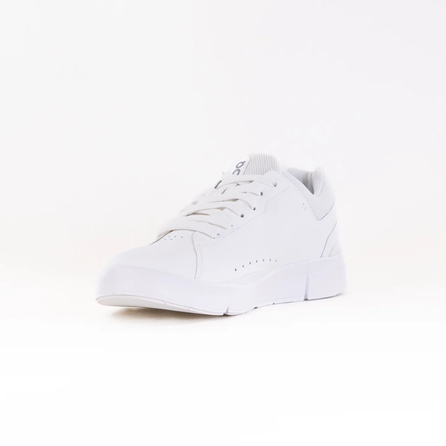 On The Roger Advantage (Women's) - All White