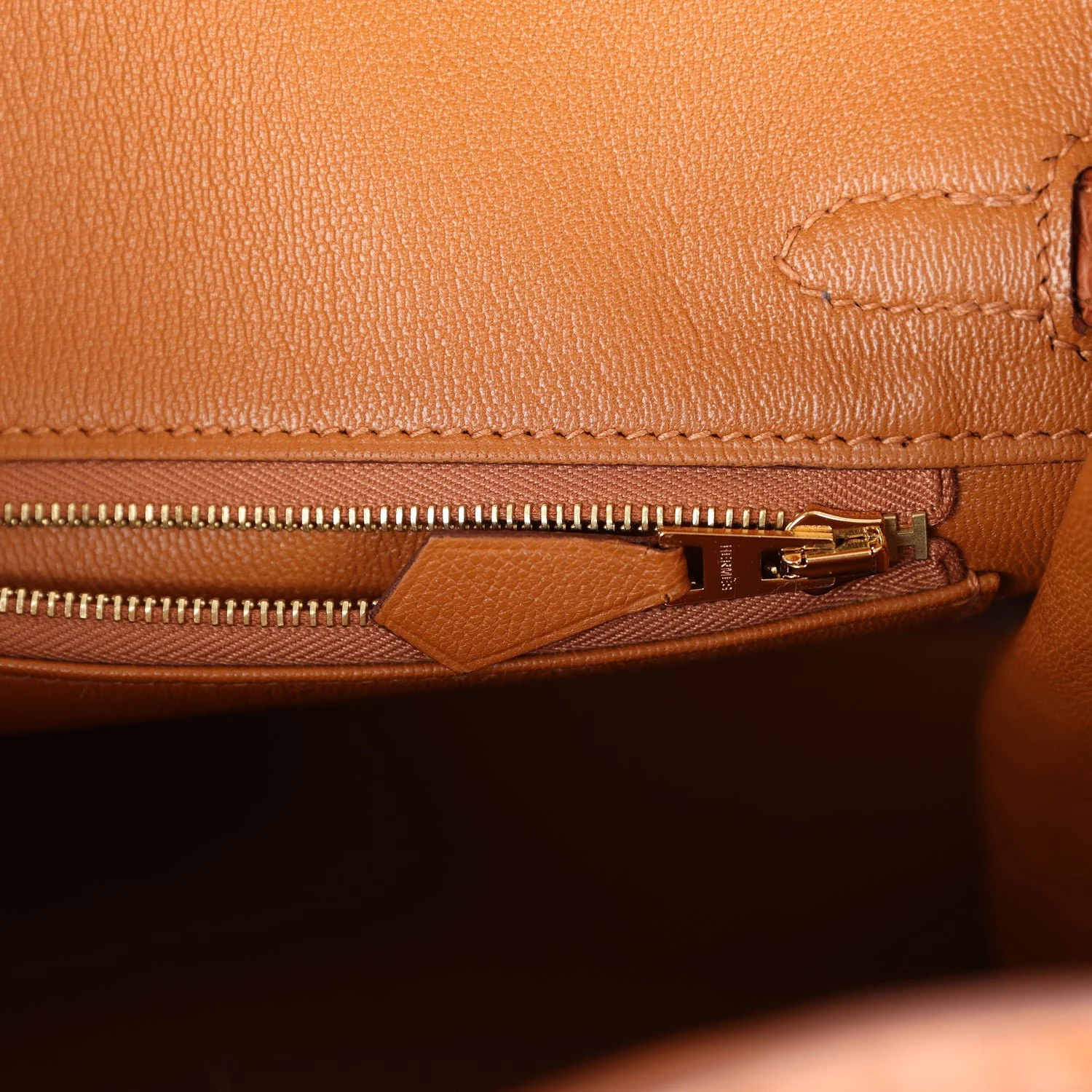 Her Birkin 25 Gold Matte Alligator Gold Hardware