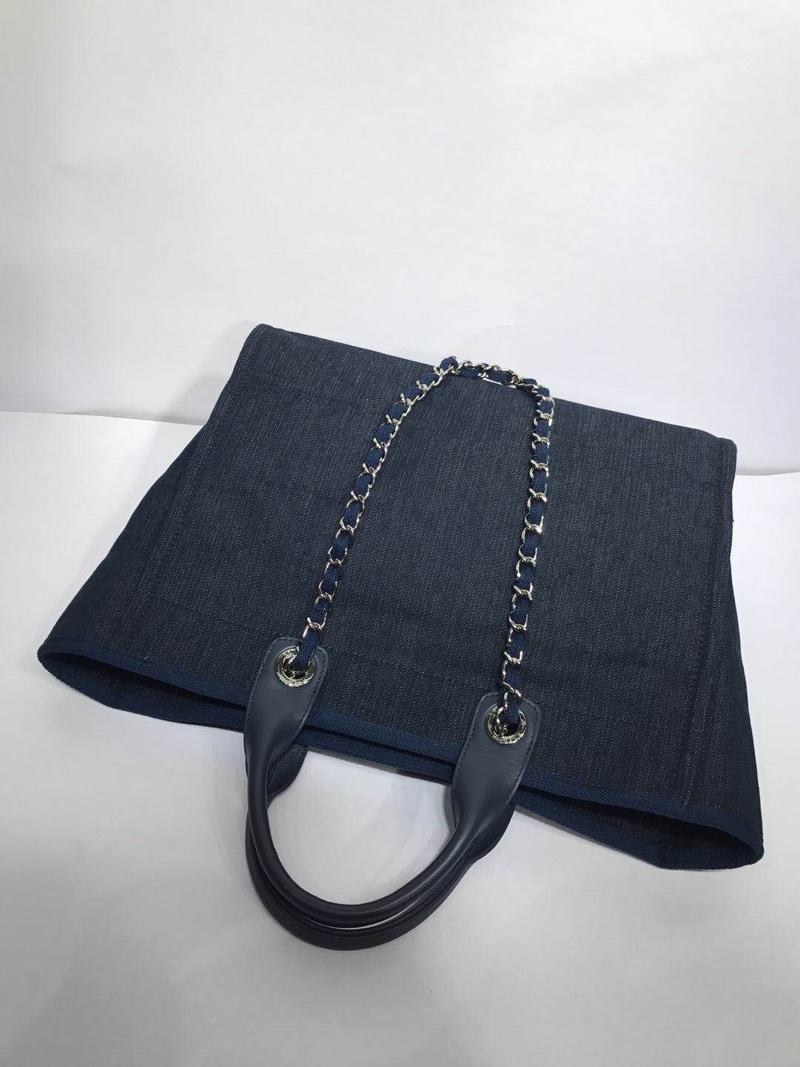 CHANEL Medium Tote Black3- A66941