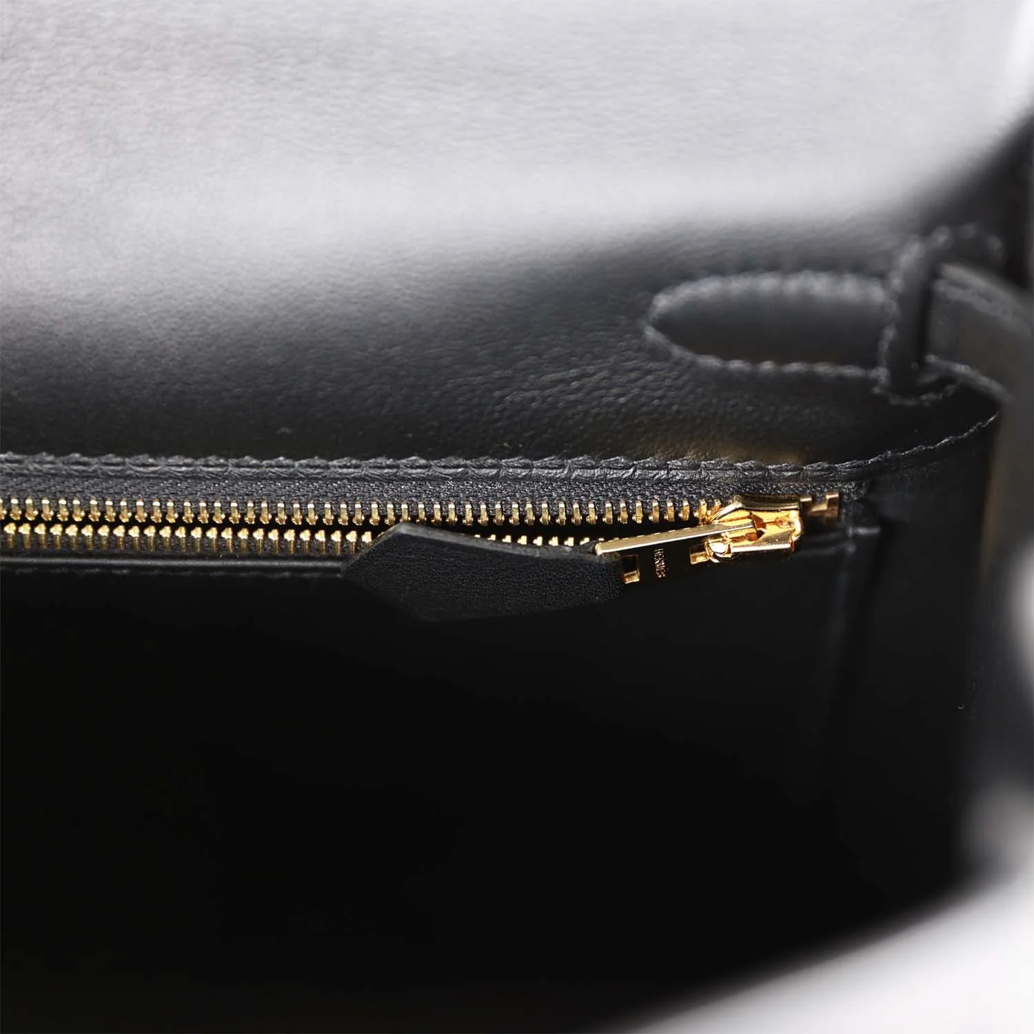Her Kelly Retourne 25 Black Swift Gold Hardware