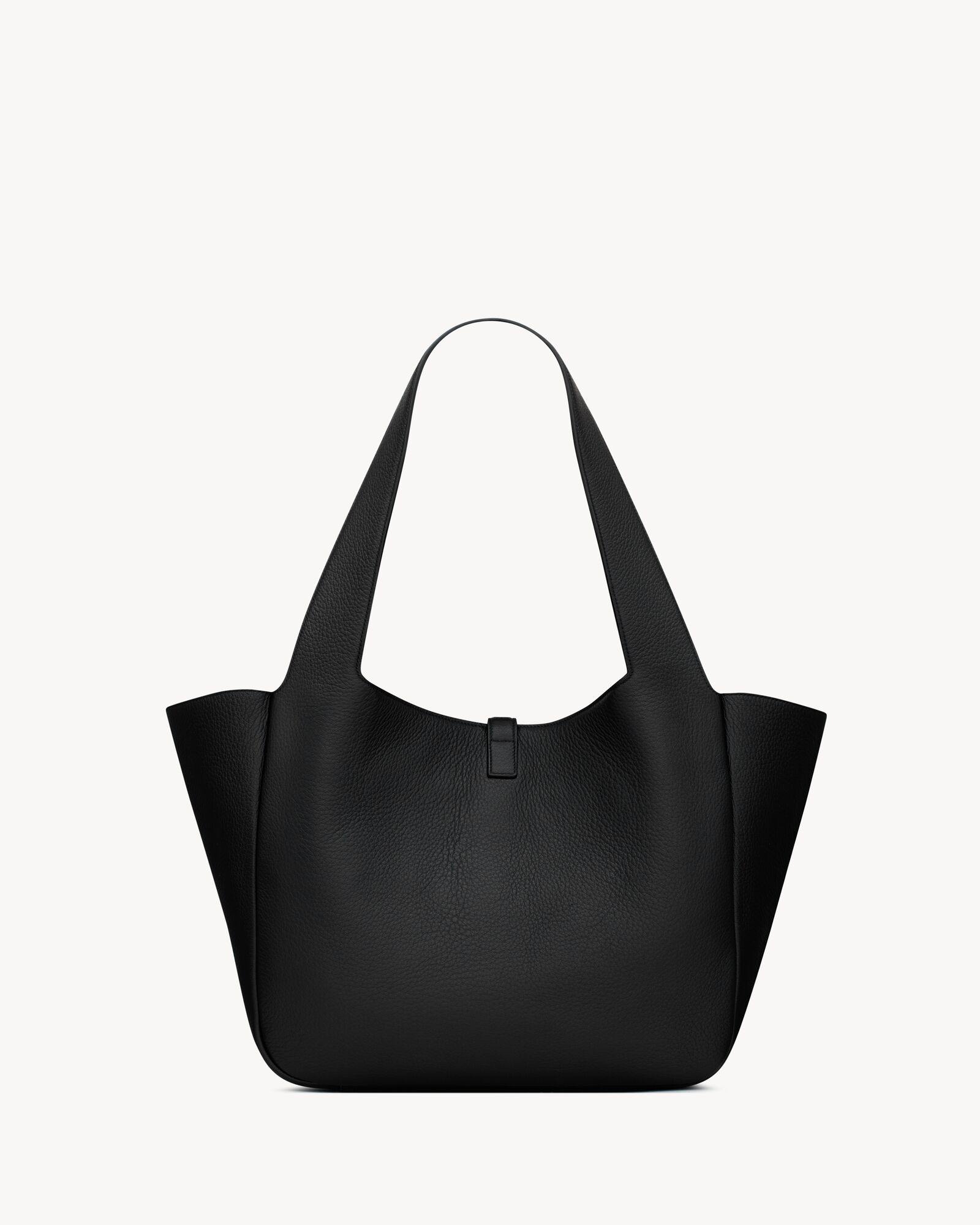 LE 5 À 7 BEA IN GRAINED LEATHER