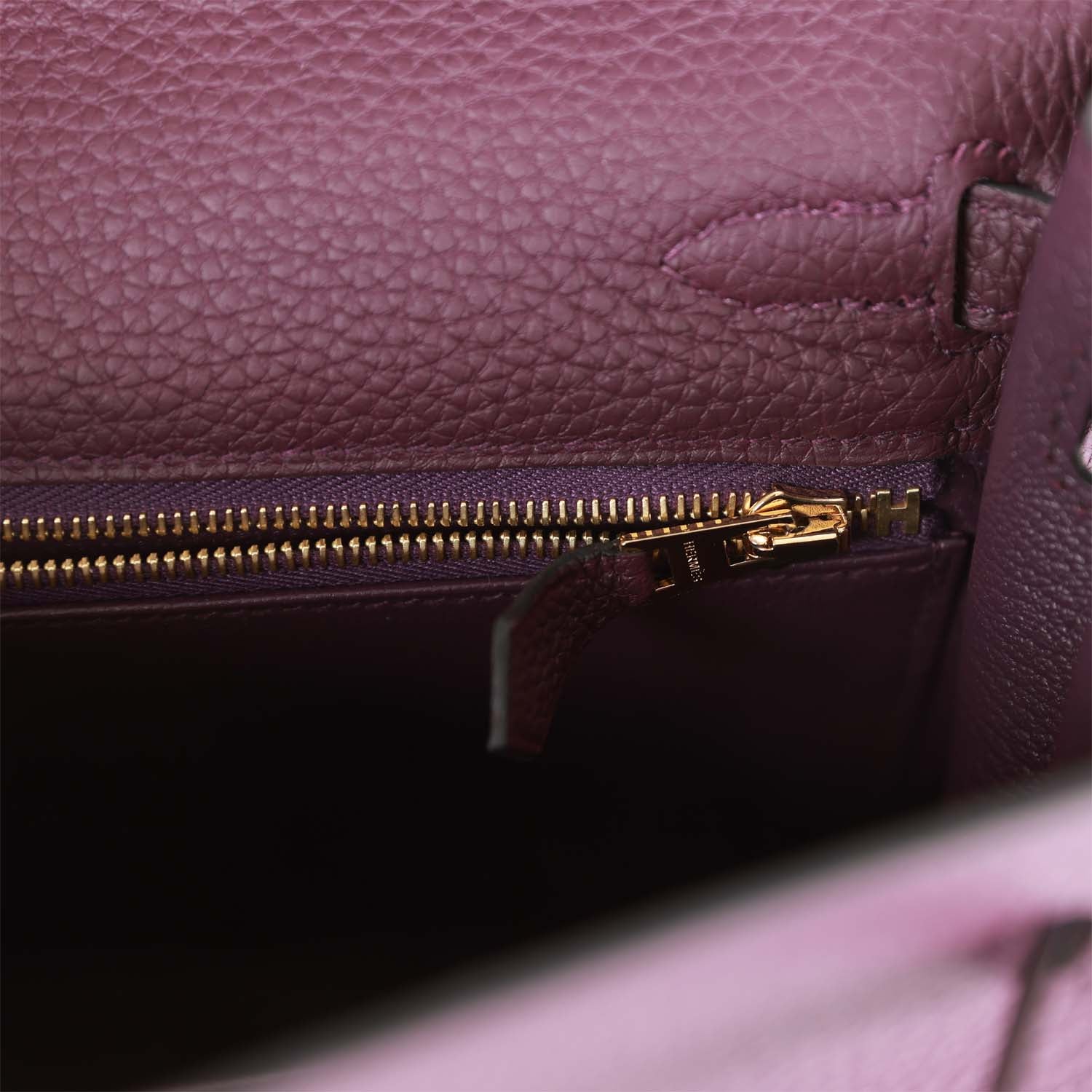 Her Kelly Retourne 25 Cassis Togo Gold Hardware