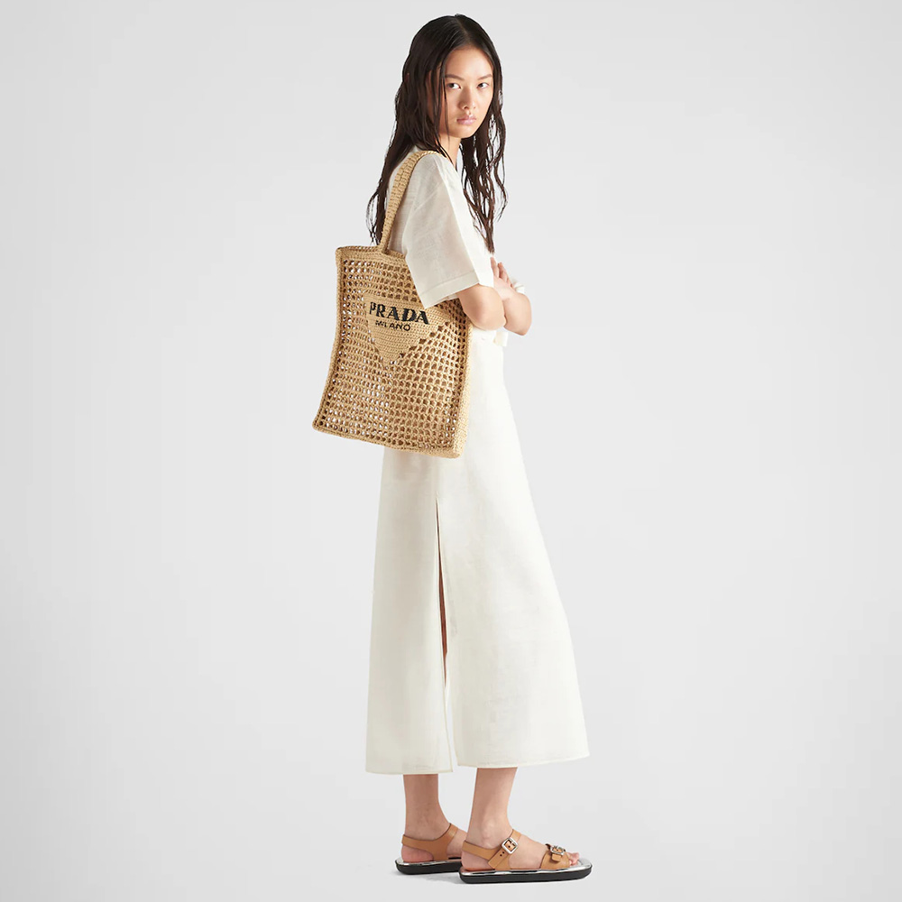 Crochet tote bag