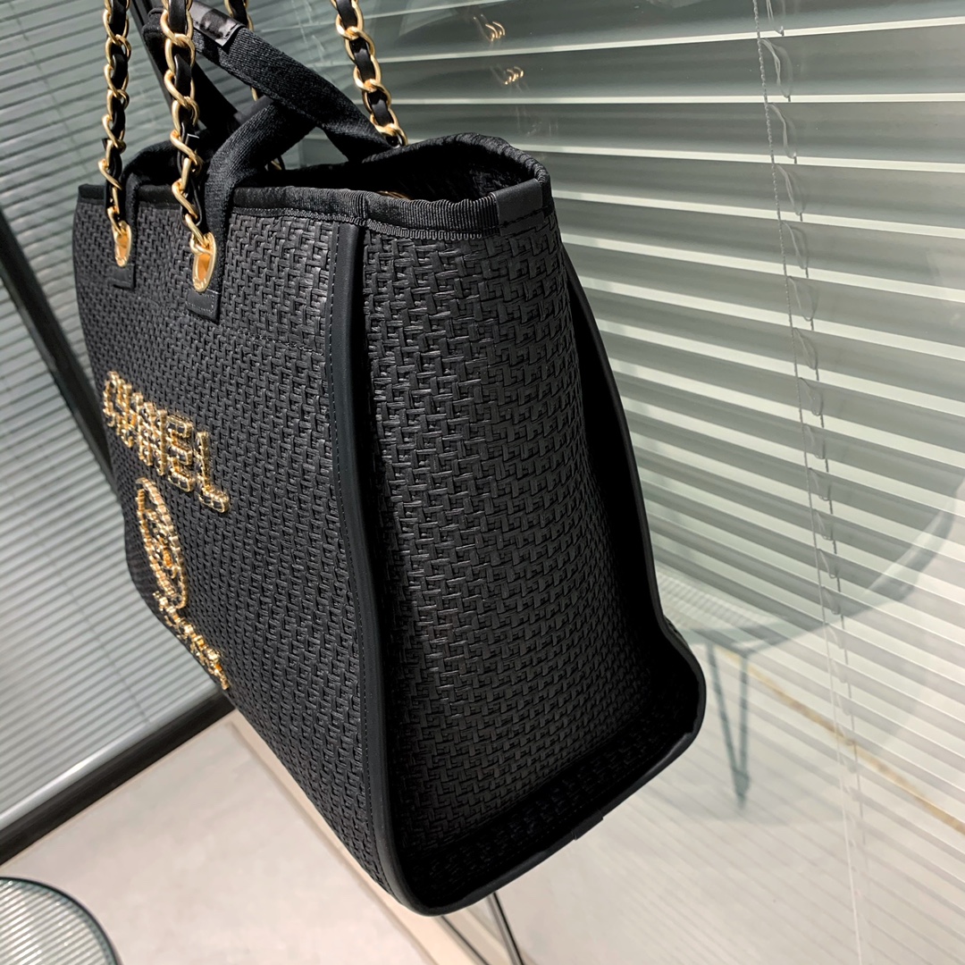 CHANEL Large Tote Black - A66941