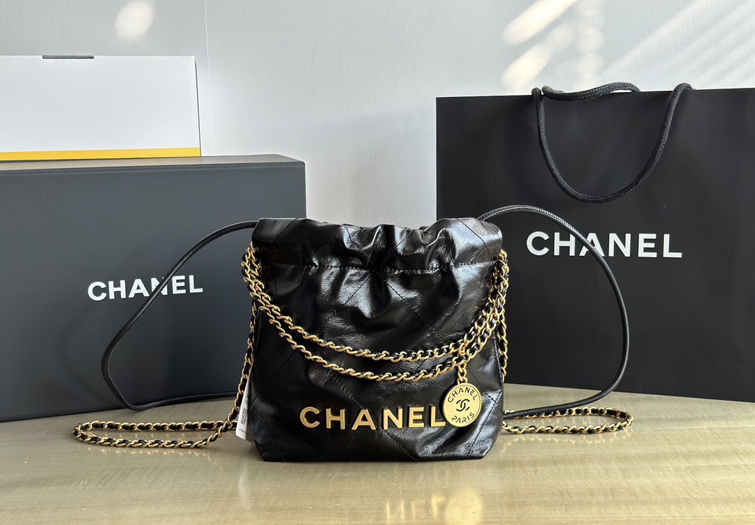 CHANEL CHANEL 22 Mini Handbag Shiny Calfskin & Gold-Tone Metal Black- AS3980