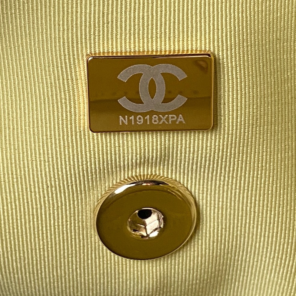 CHANEL Backpacks Grain-embossed shiny calf leather with gold-coloured metal yellow  -AS4058