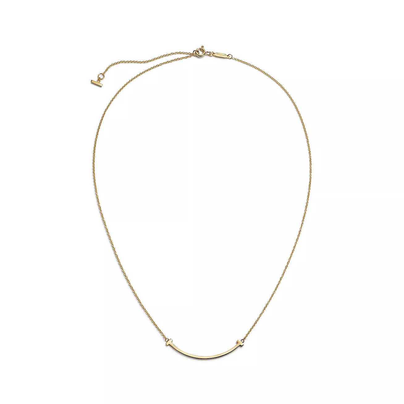 Smile Pendant in Yellow Gold, Small