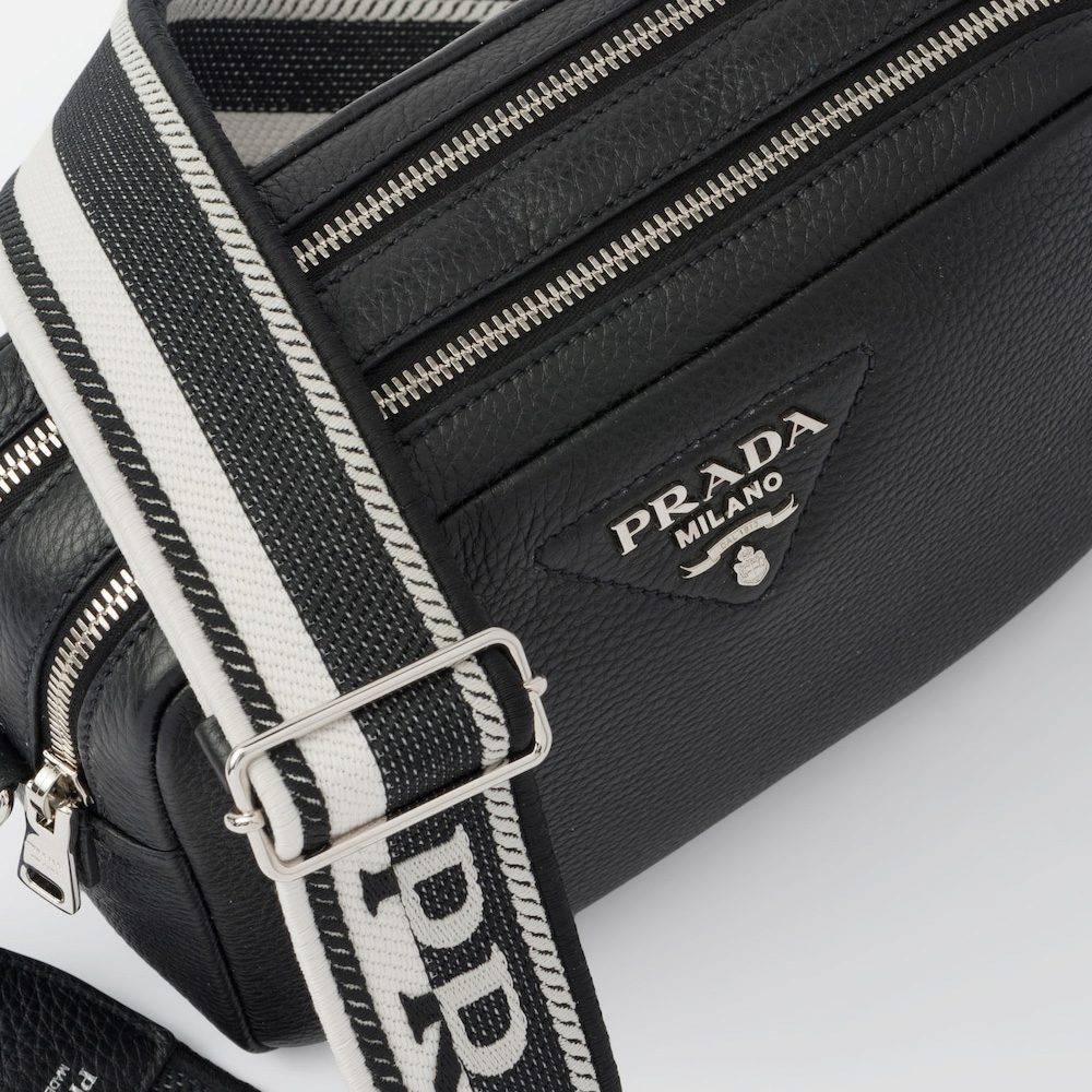 Medium leather bag