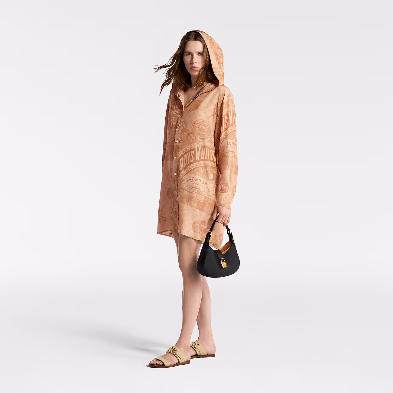 Low Key Shoulder Bag M24611