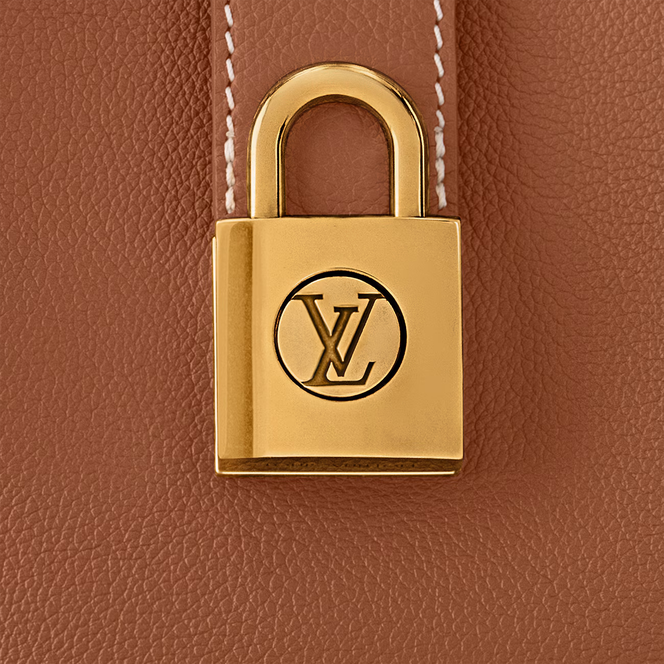 Low Key Shoulder Bag M24885