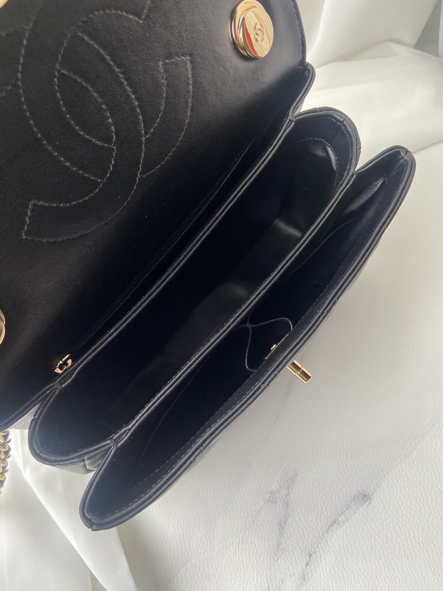 CHANEL Flap Bag With Top Handle Lambskin Black-A92236