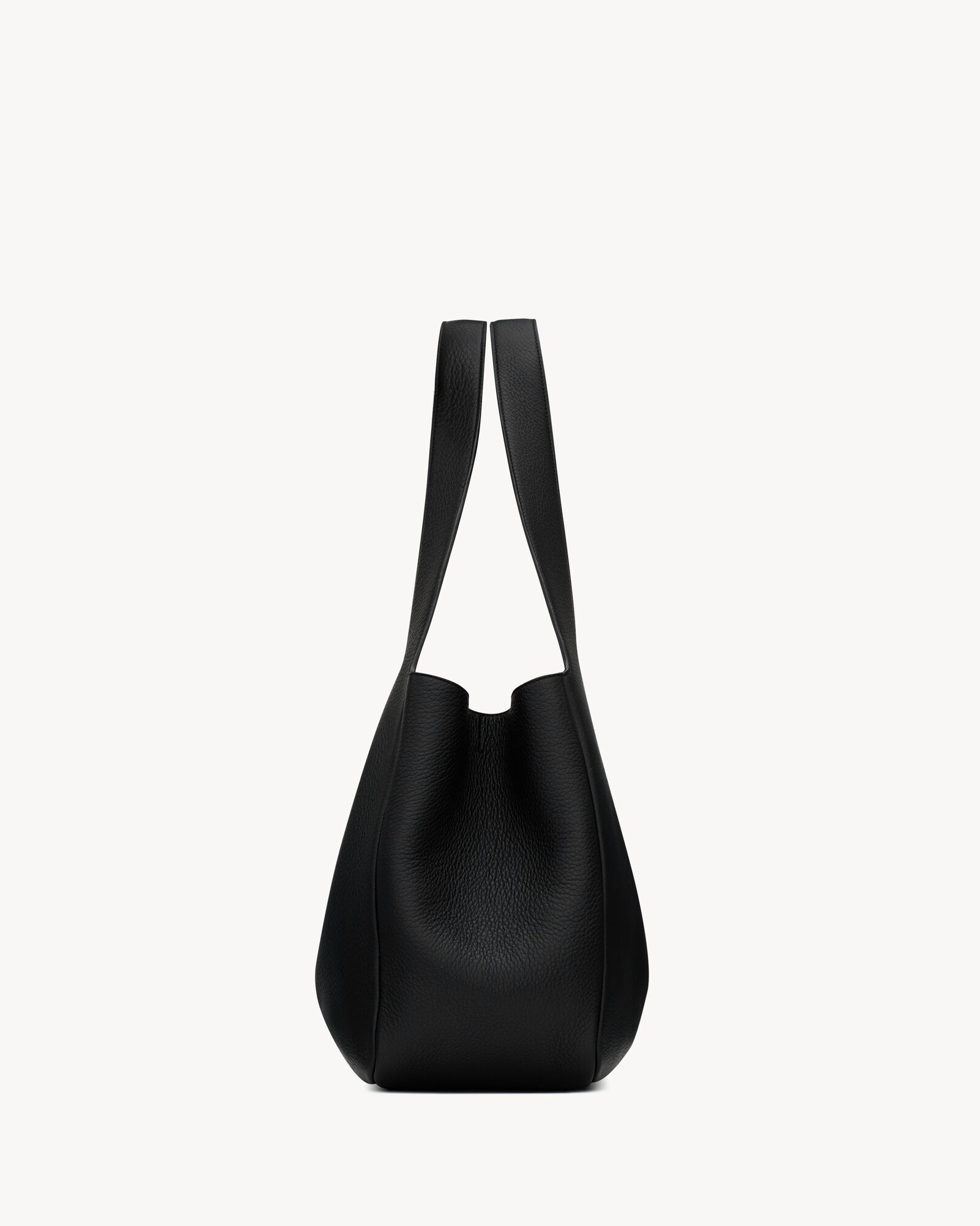LE 5 À 7 BEA IN GRAINED LEATHER