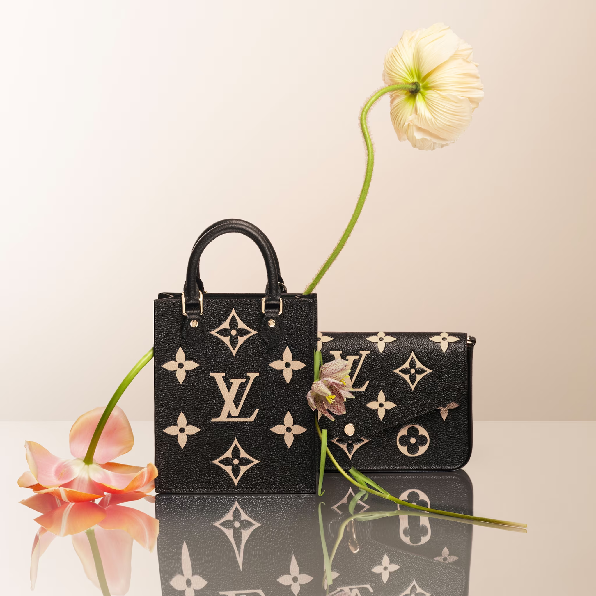 Felicie Pochette M80482