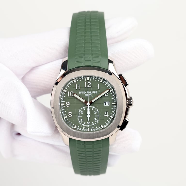 Aquanaut 5968G-010 Khaki Green 42.2mm