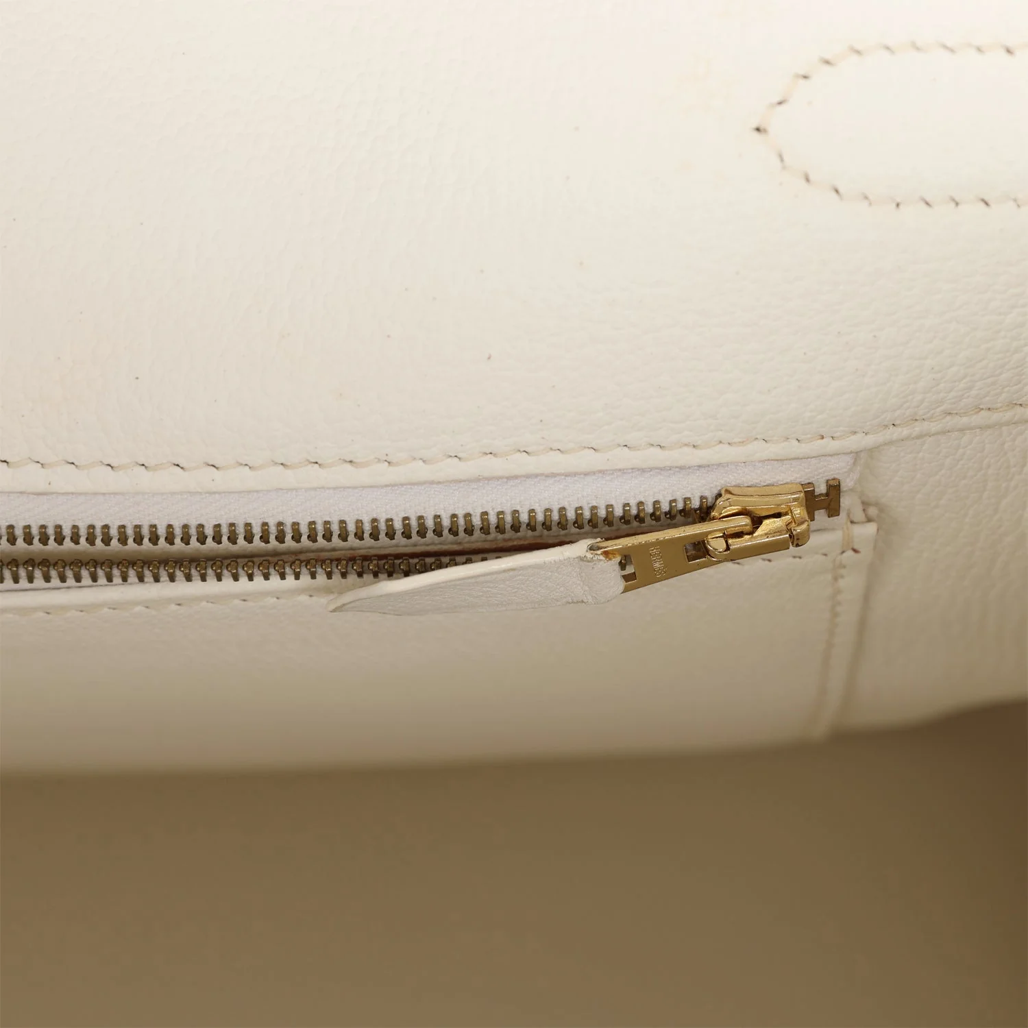 Her Birkin 35 White Epsom Gold Hardware