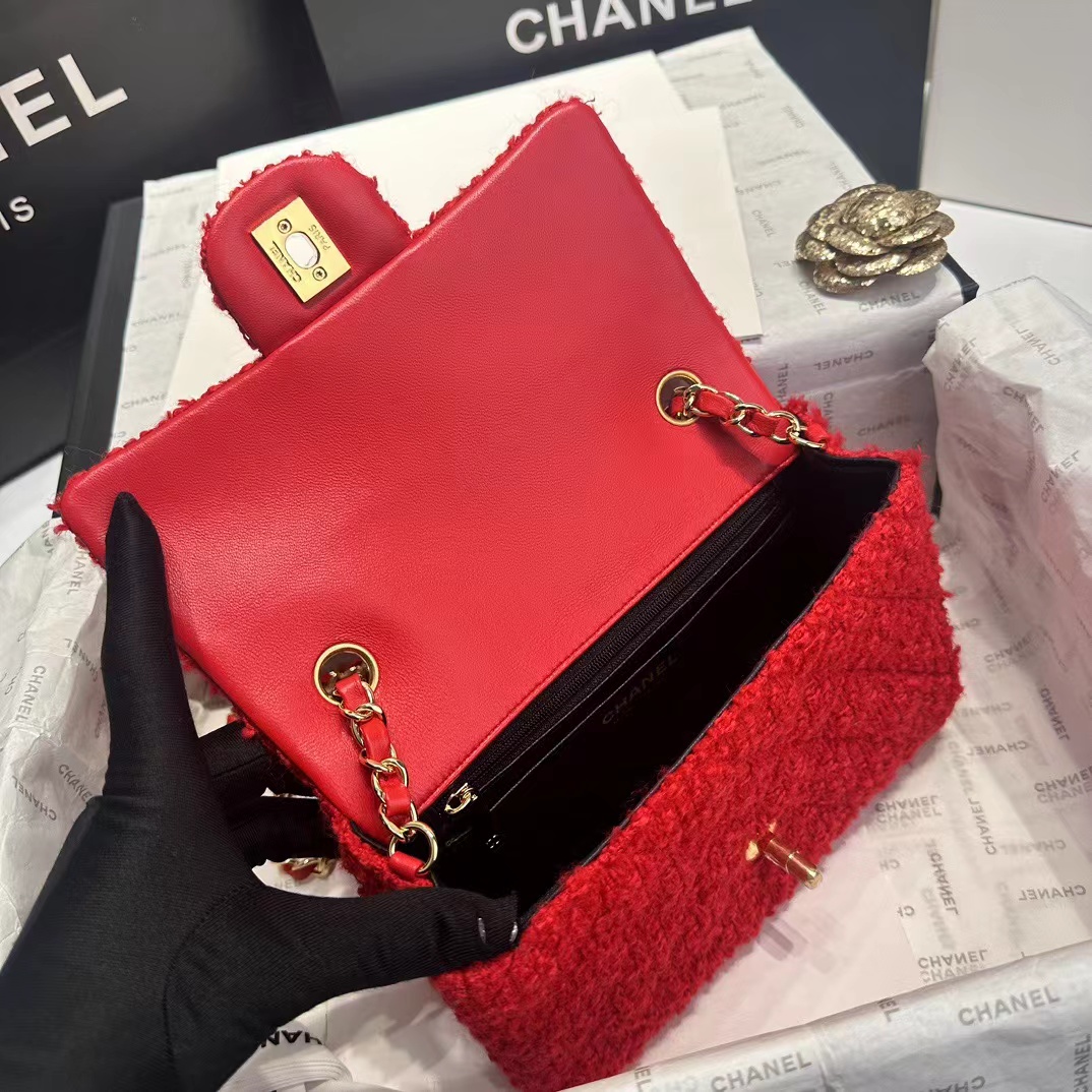CHANEL CLASSIC 11.12 HANDBAG Lambskin & Brown Metal Red-A01112