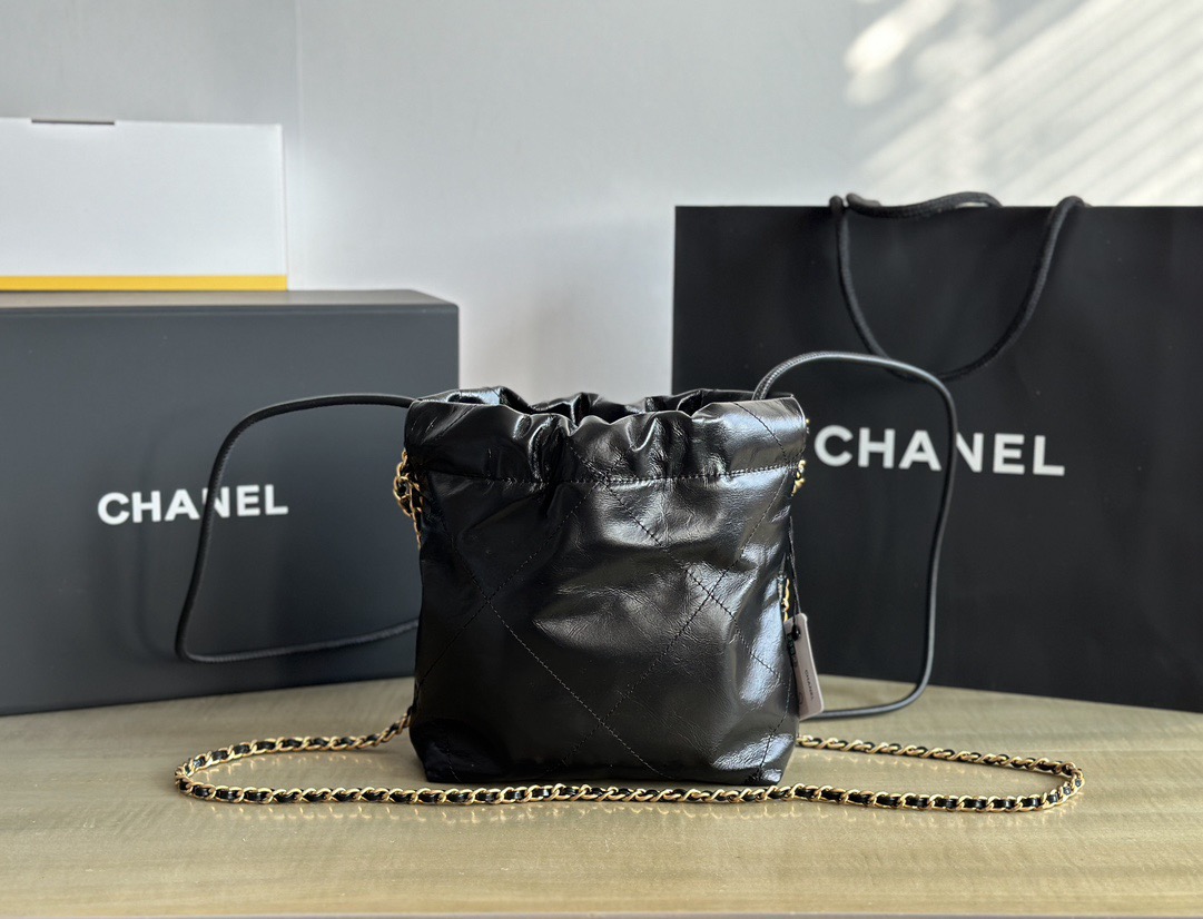 CHANEL CHANEL 22 Mini Handbag Shiny Calfskin & Gold-Tone Metal Black- AS3980
