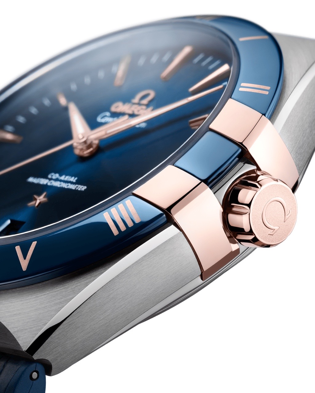 CONSTELLATION STEEL ‑ SEDNA™ GOLD ON LEATHER STRAP 41 MM
