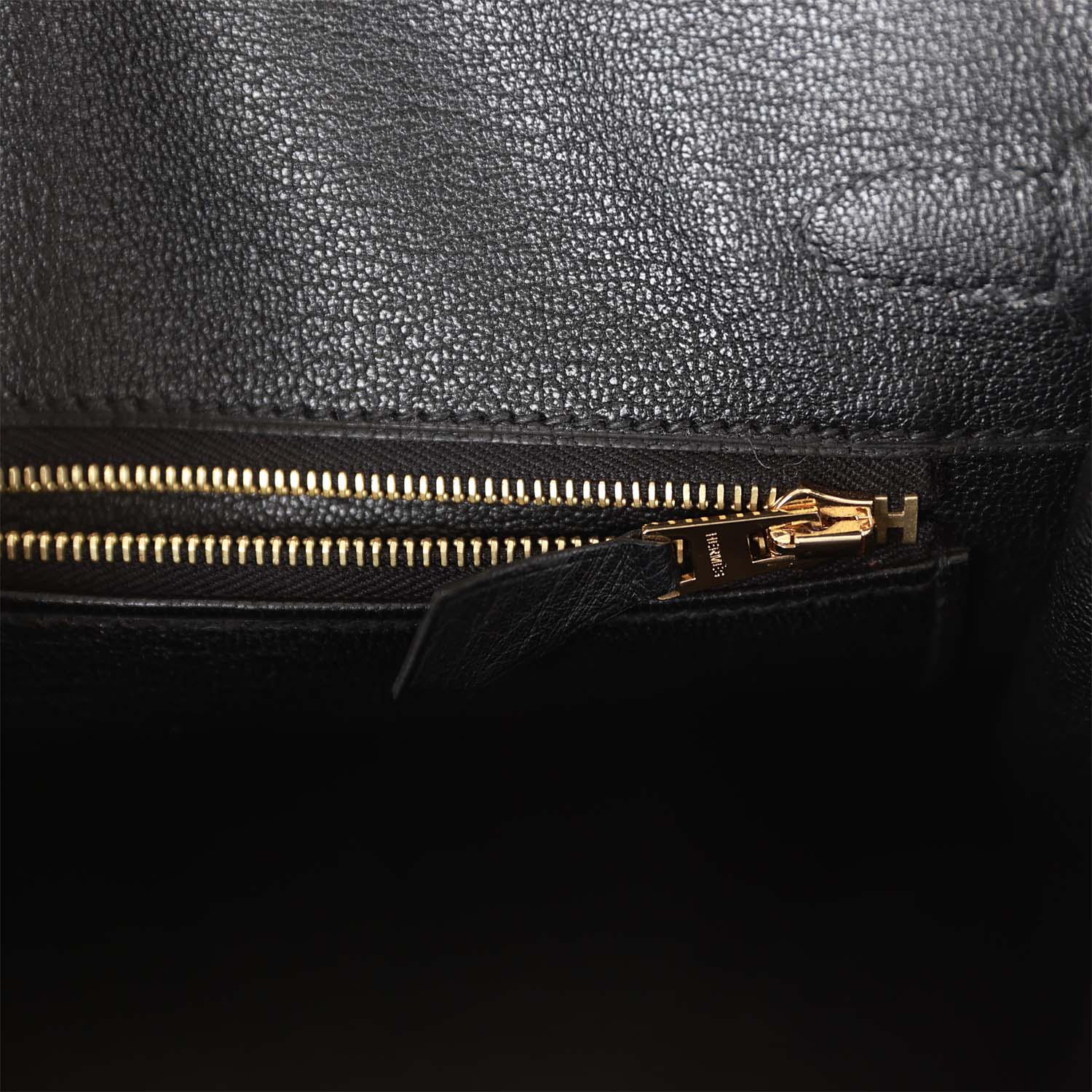 Her Birkin 25 Black Ostrich Gold Hardware