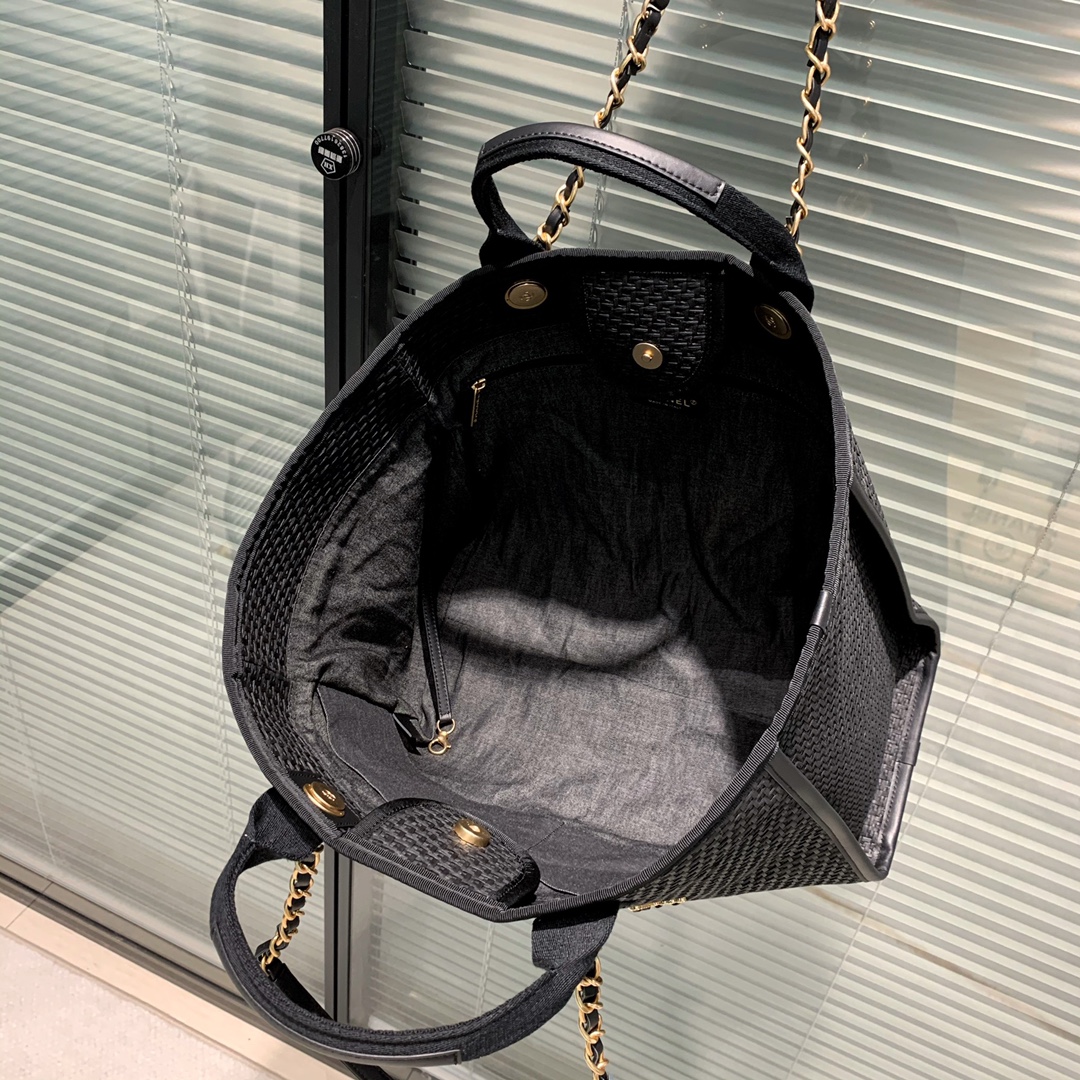 CHANEL Large Tote Black - A66941