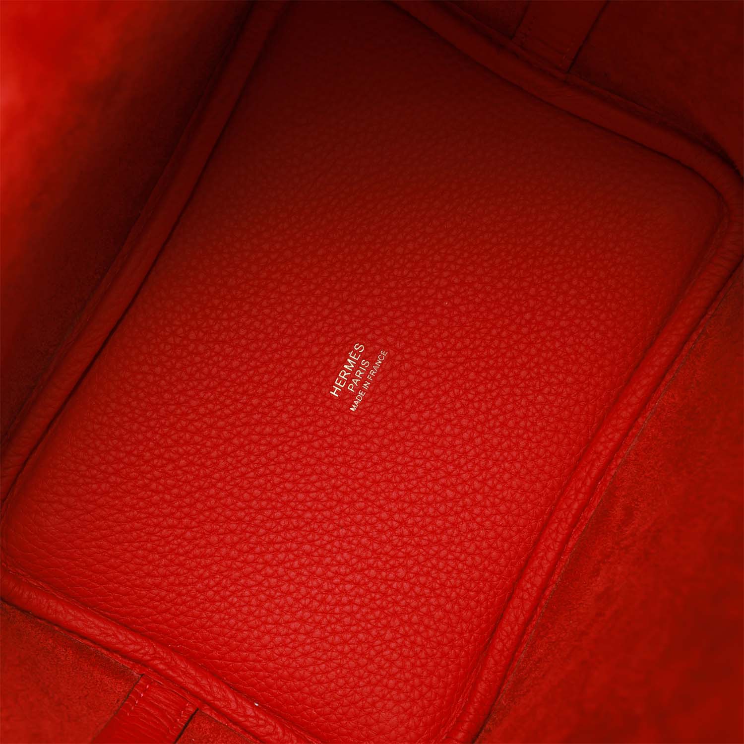 Her Picotin Lock 18 Vermillion Clemence Gold Hardware