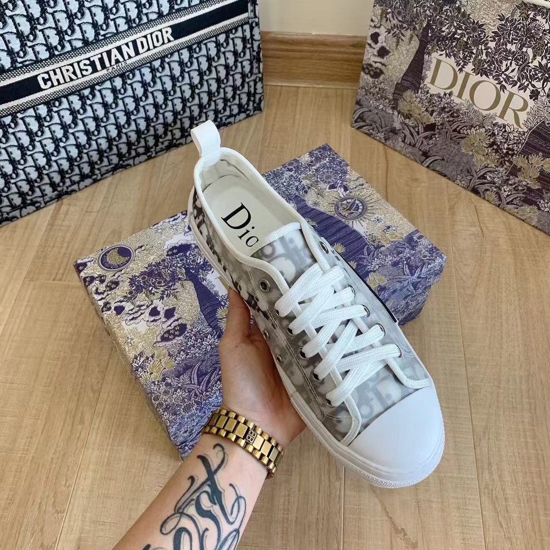 B23 Low-Top Sneaker White and Black Oblique Canvas