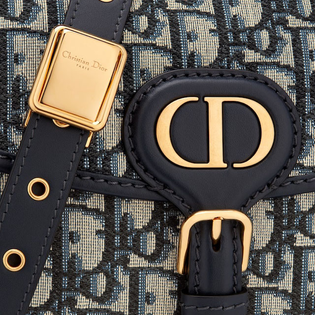 MEDIUM  BOBBY BAG