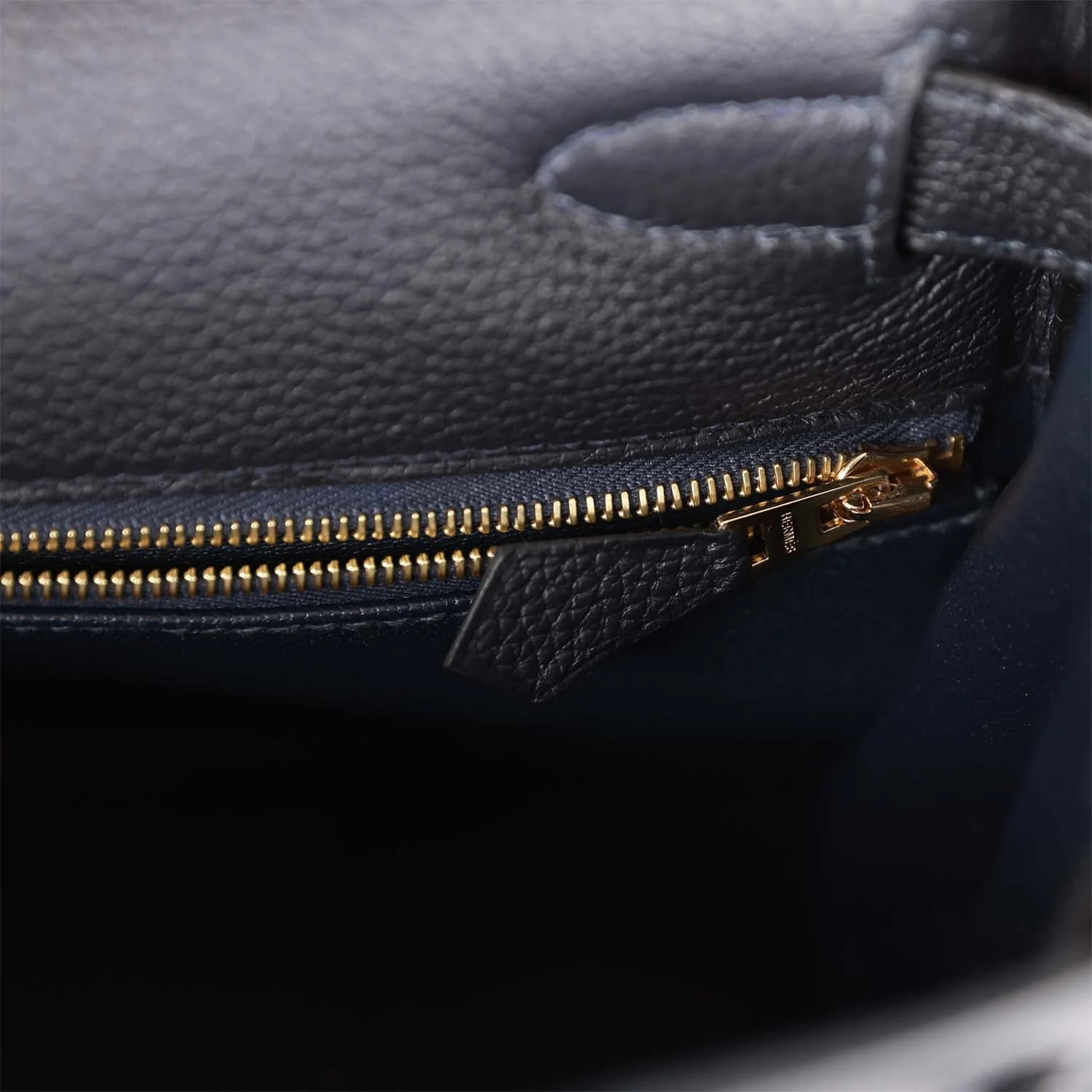 Her Kelly Retourne 28 Caban Togo Gold Hardware